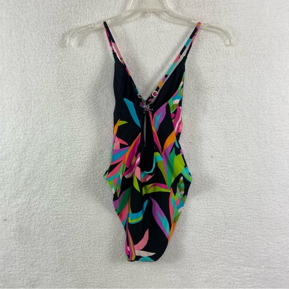Trina Turk BIRDS OF PARADISE CUT MAILLOT. NWOT. Size 6 - Picture 12 of 15